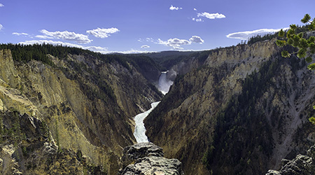 nJoy Vision Sightseeing Blog Post Image of Yellowstone National Park